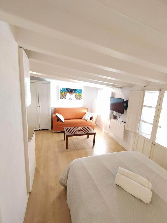 Loft In The Heart Of Севилья Экстерьер фото